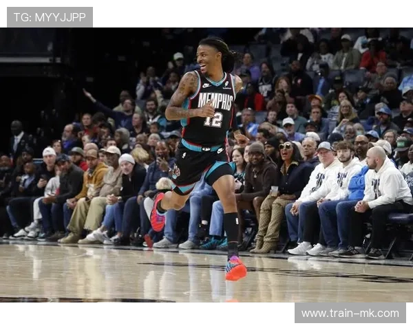 森林狼控卫康利组织社区活动，助力青少年篮球发展