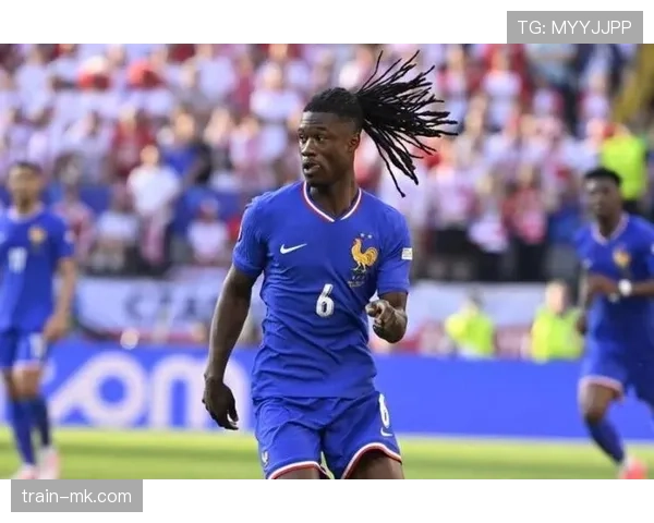 卡马文加立誓登顶世界最佳中场，青春风暴彰显无限潜力